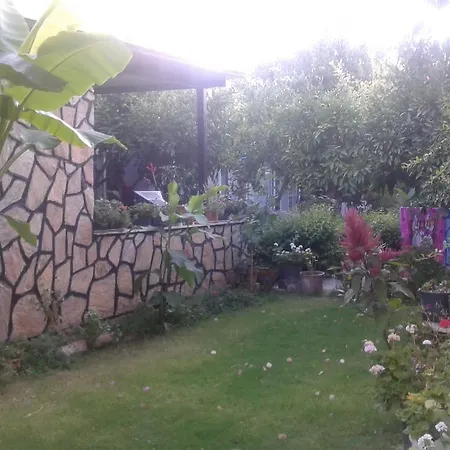Istanbul Aparts Aparthotel Çeşme